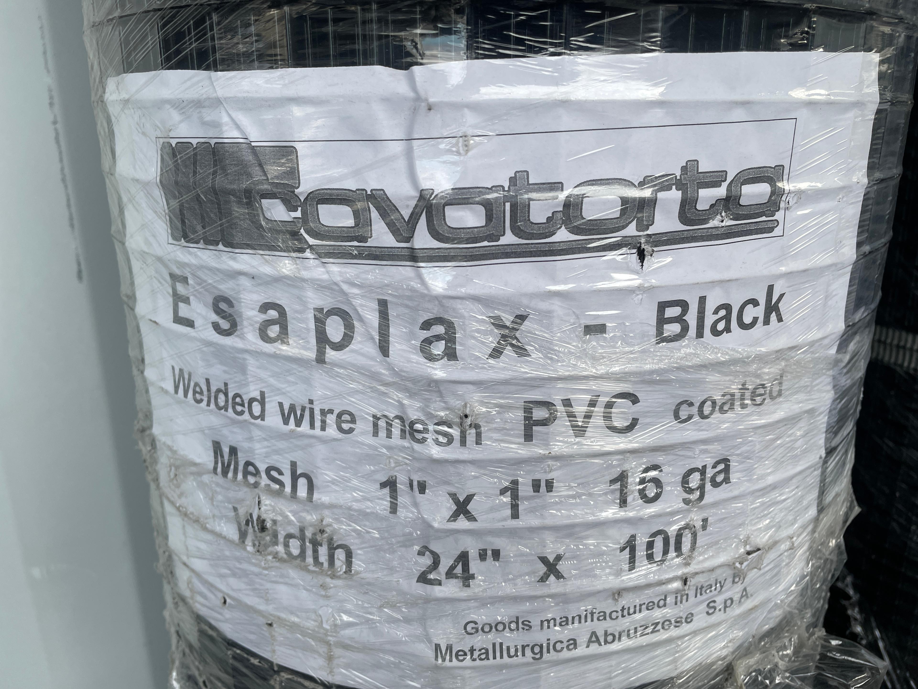 (3X) New Cavatorta 24"X100' Wire Mesh Black