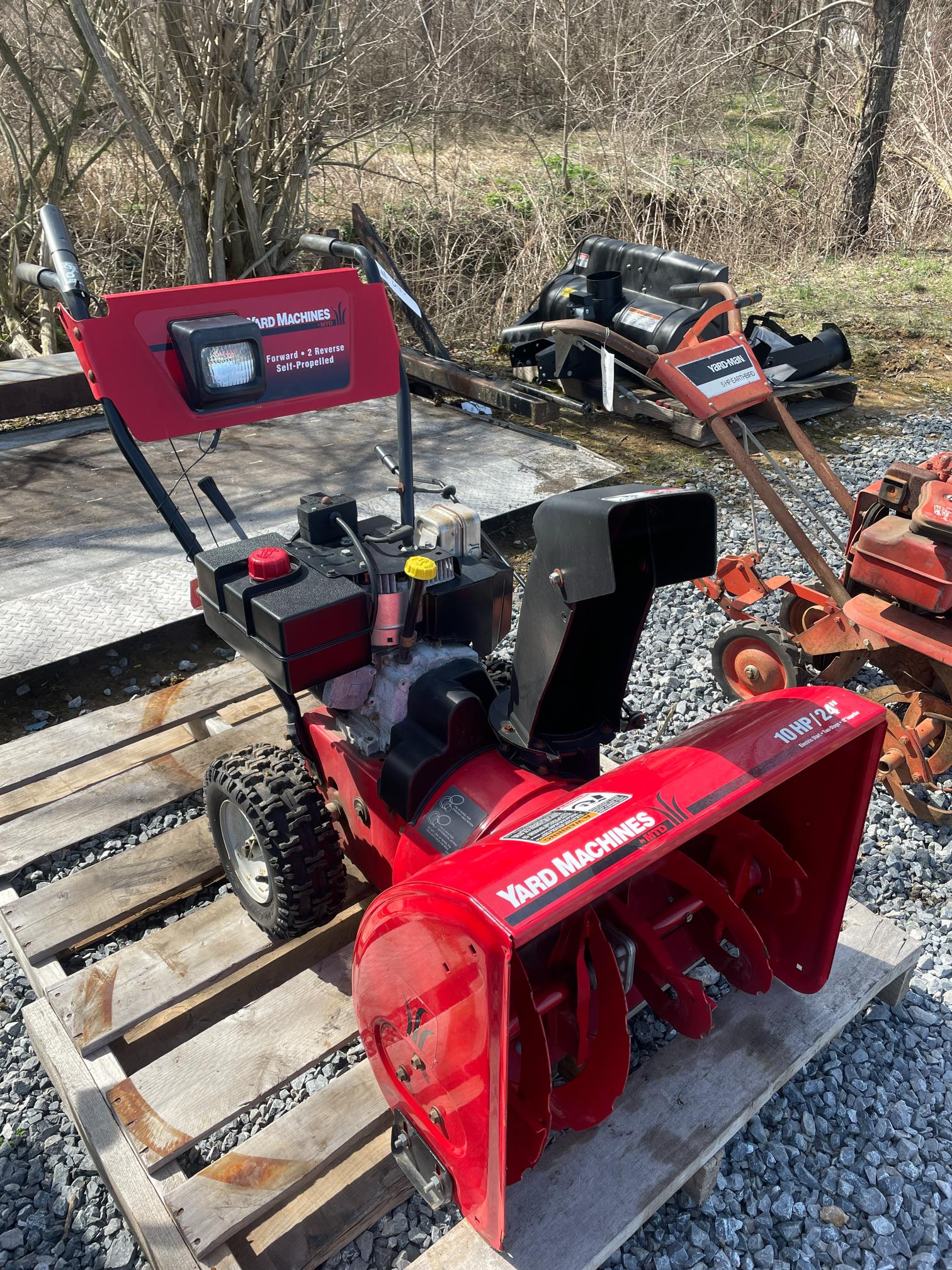 Yard Machine 24" Snow Blower