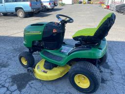 John Deere L111 42" Hydrostatic Riding Mower