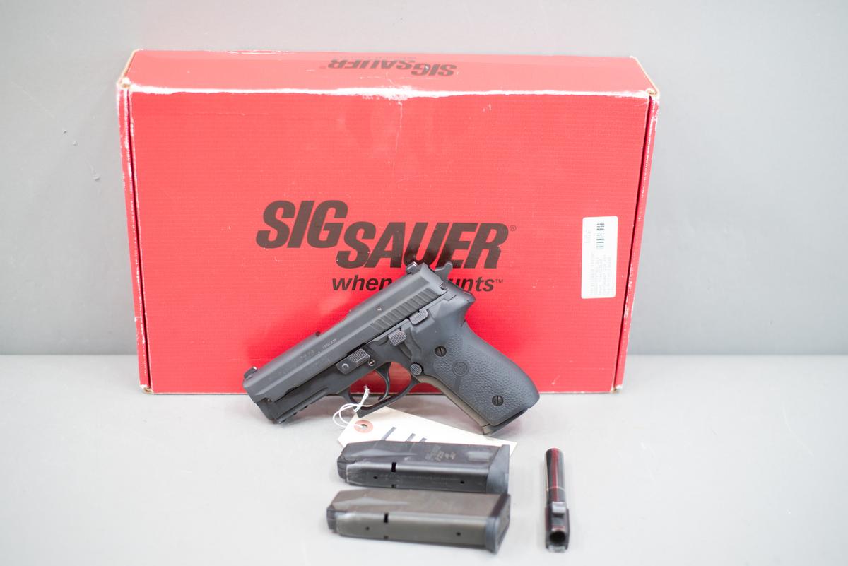 (R) Sig Sauer P229 .40S&W/.357Sig Pistol