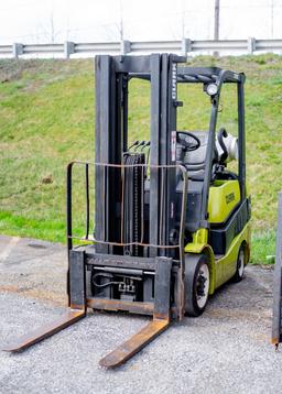 Clark 5000lb. LP Forklift