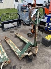 Crown Pallet Jack