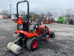 Kioti CS2410 4X4 Hydrostatic Tractor W/ Loader