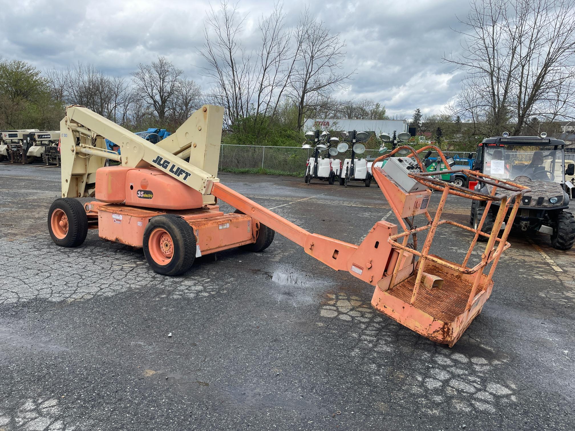 1994 JLG 35 Electric Boom Lift