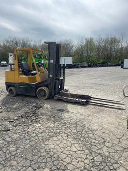 Nissan 8,000 IB LP Forklift