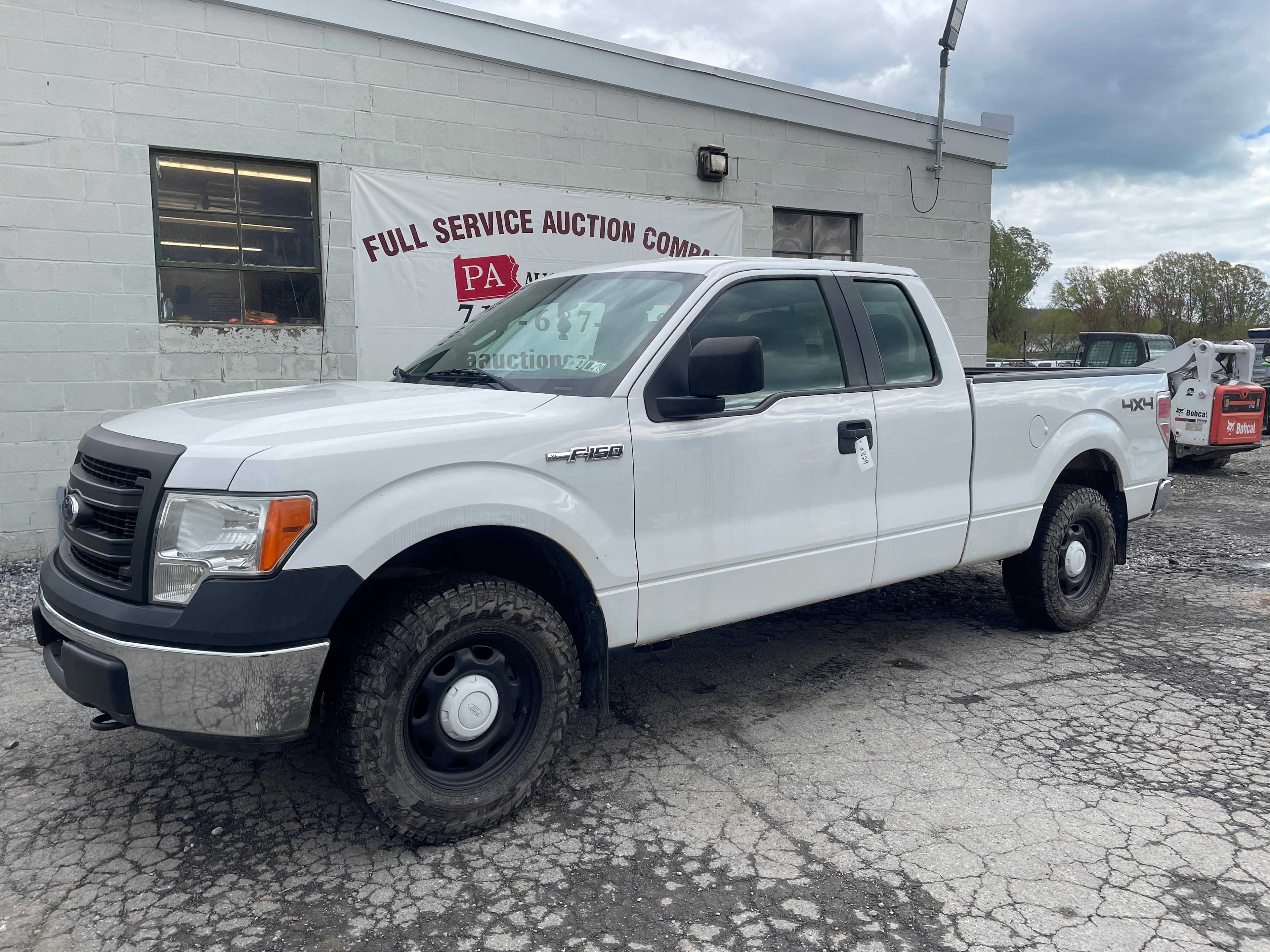 2014 Ford F-150 XL 4X4 Pick Up Truck