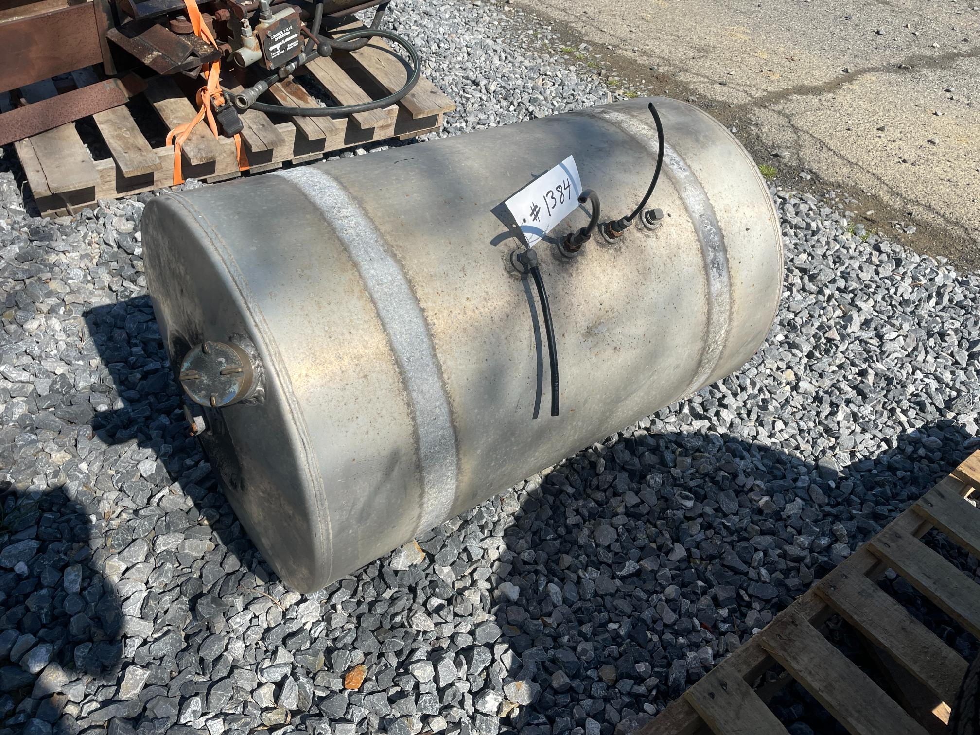 Used Semi Truck Fuel Tank