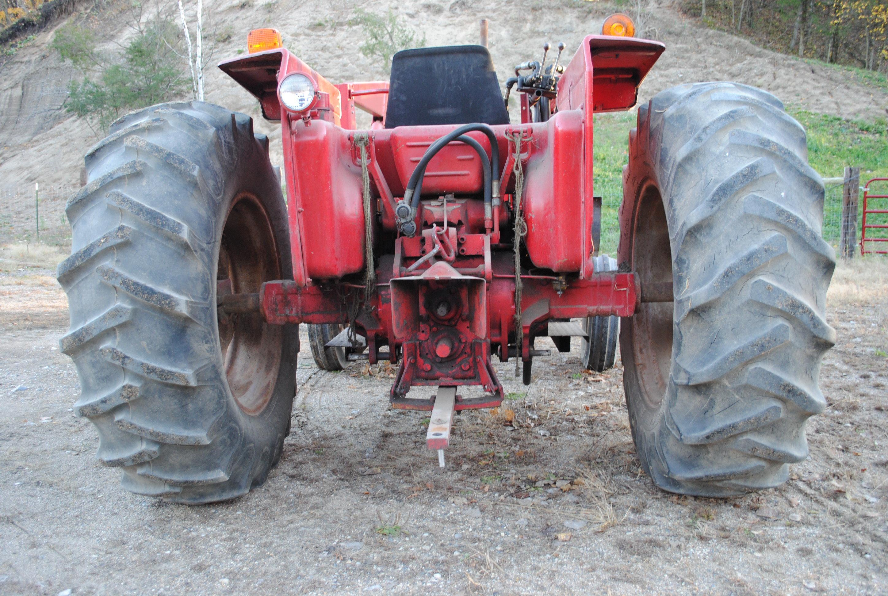 IH 574 gas tractor with all hydraulic loader, wide front, $2000 in repairs, new radiator, clutch, va