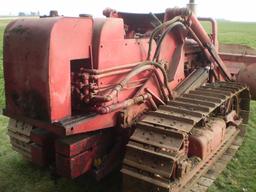 IH TD9 Crawler with Hough Tractor Shovel. Ran when backed in the shed a few years ago. Not running n