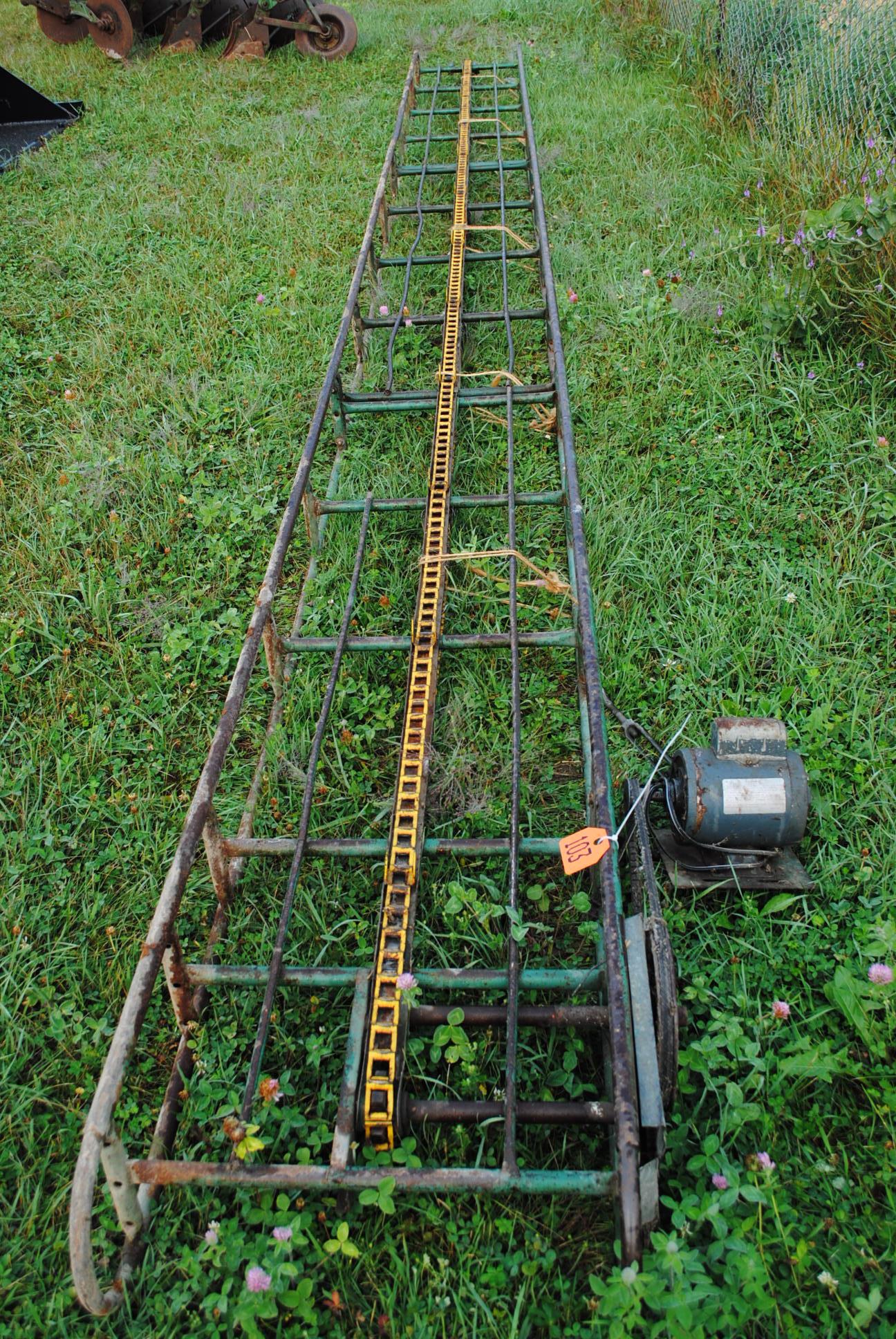 25' Electric bale conveyor with extra motor