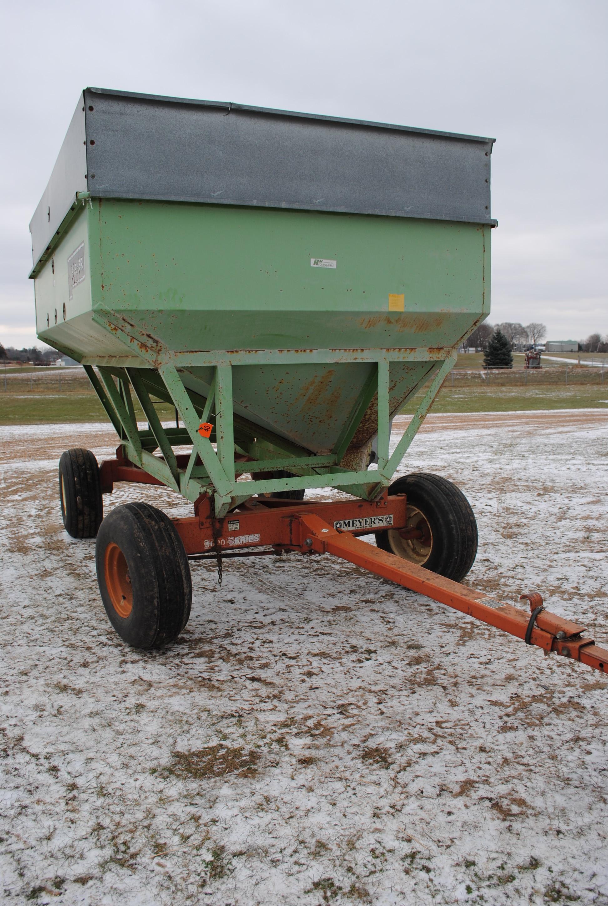 Parker Gravity Box on Meyer's 10-ton running gear, flotation tires, 400 bu., adjustable tongue