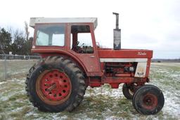 International 1066, diesel, factory cab, 3-point missing 3rd arm, only has 1 hub for duals, 2 hyd.,