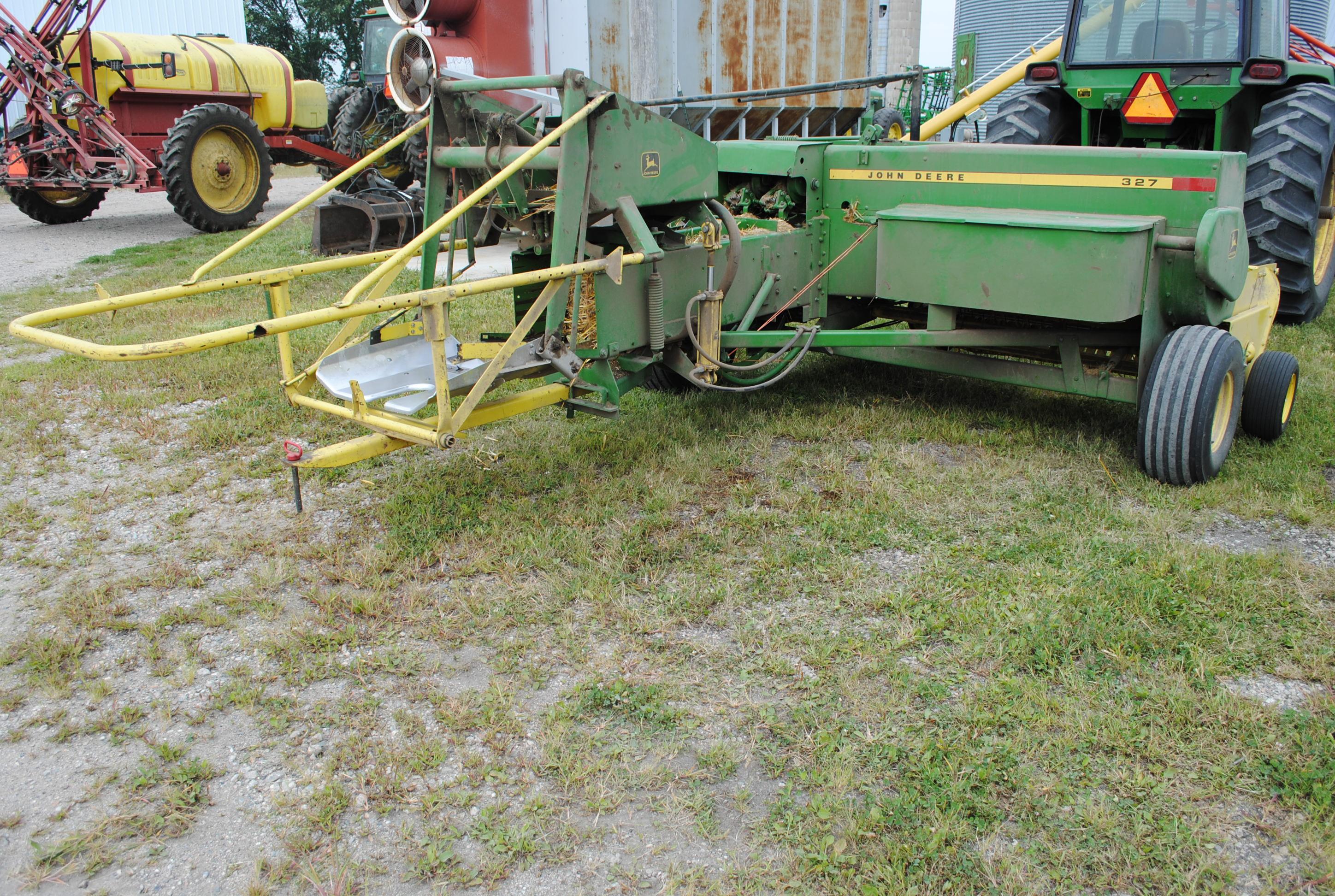 JD 327 hay baler with kicker;