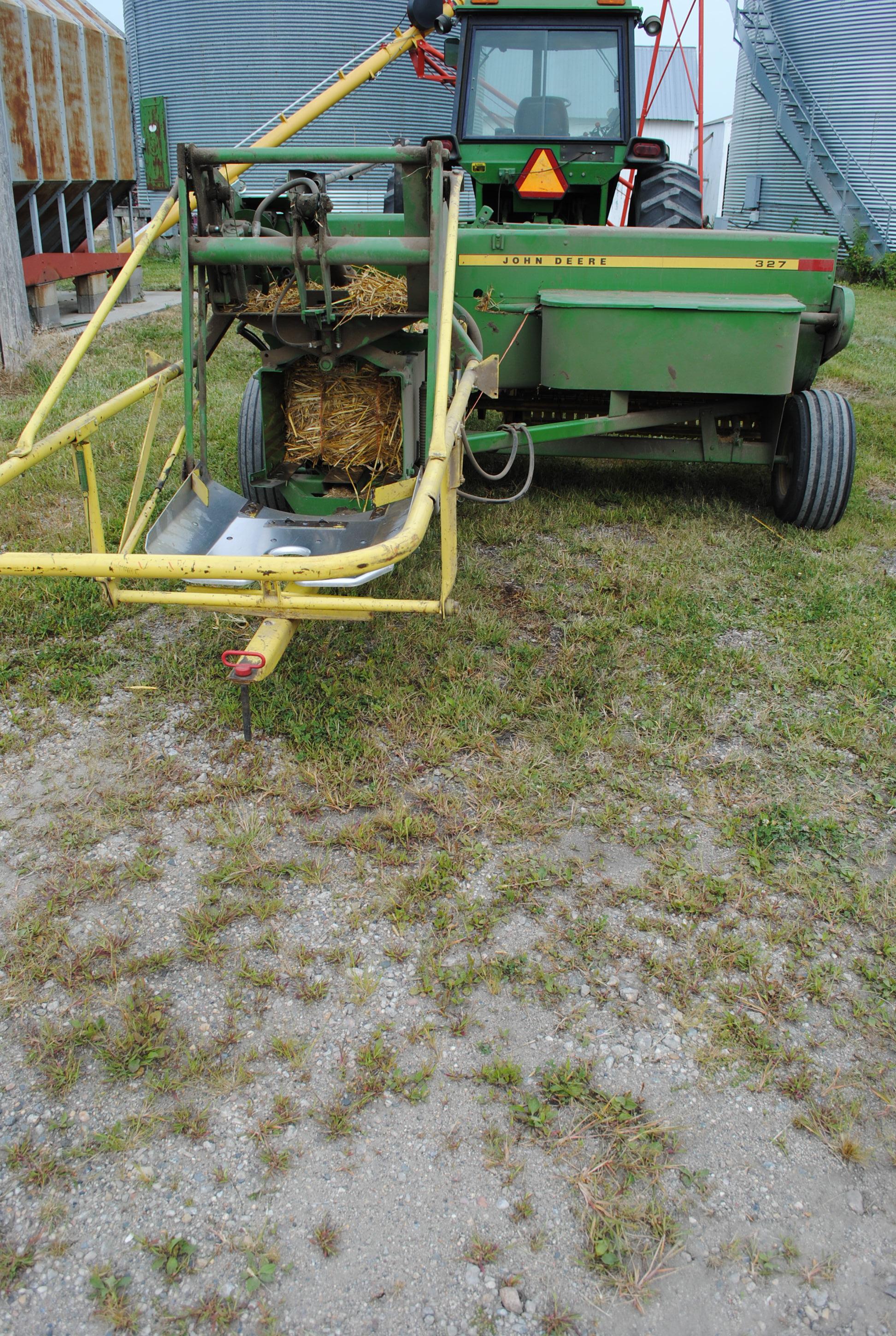 JD 327 hay baler with kicker;