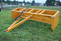 Industrias America 12 foot box scraper with hydraulic lift & tilt