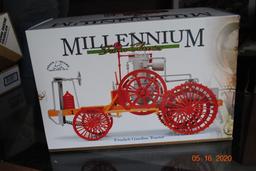 Ertl Millenium Froehlich gasoline tractor