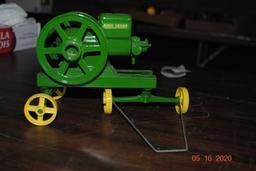 Ertl 1/16 AMT 600, John Deere hit & miss engine & another hit & miss engine no name