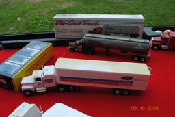 1/64 Misc. semi trucks with trailers, John Deere, Massey Ferguson, Amoco, Power Part