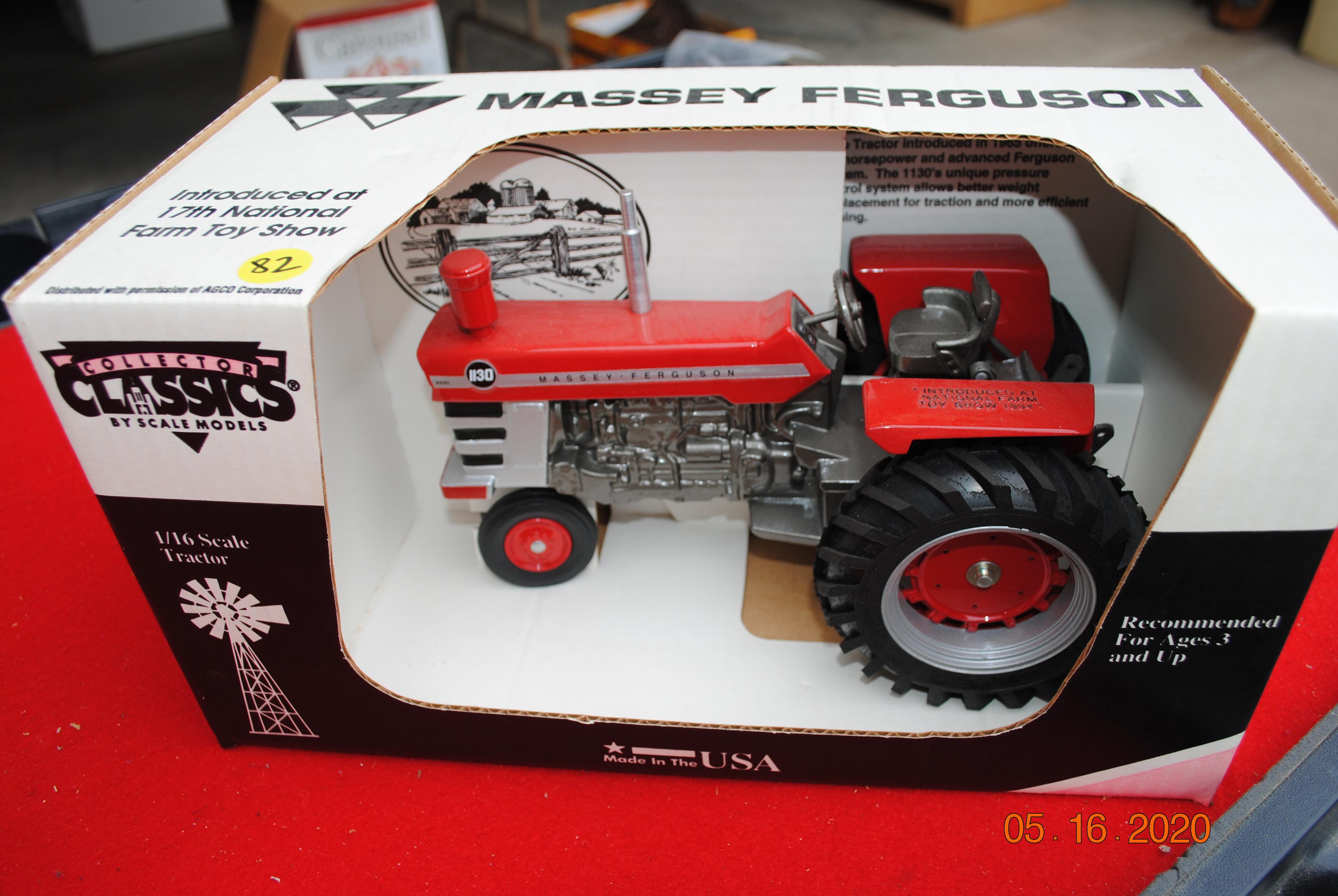 1/16 Scale Models Massey Ferguson 1130, narrow front, NIB