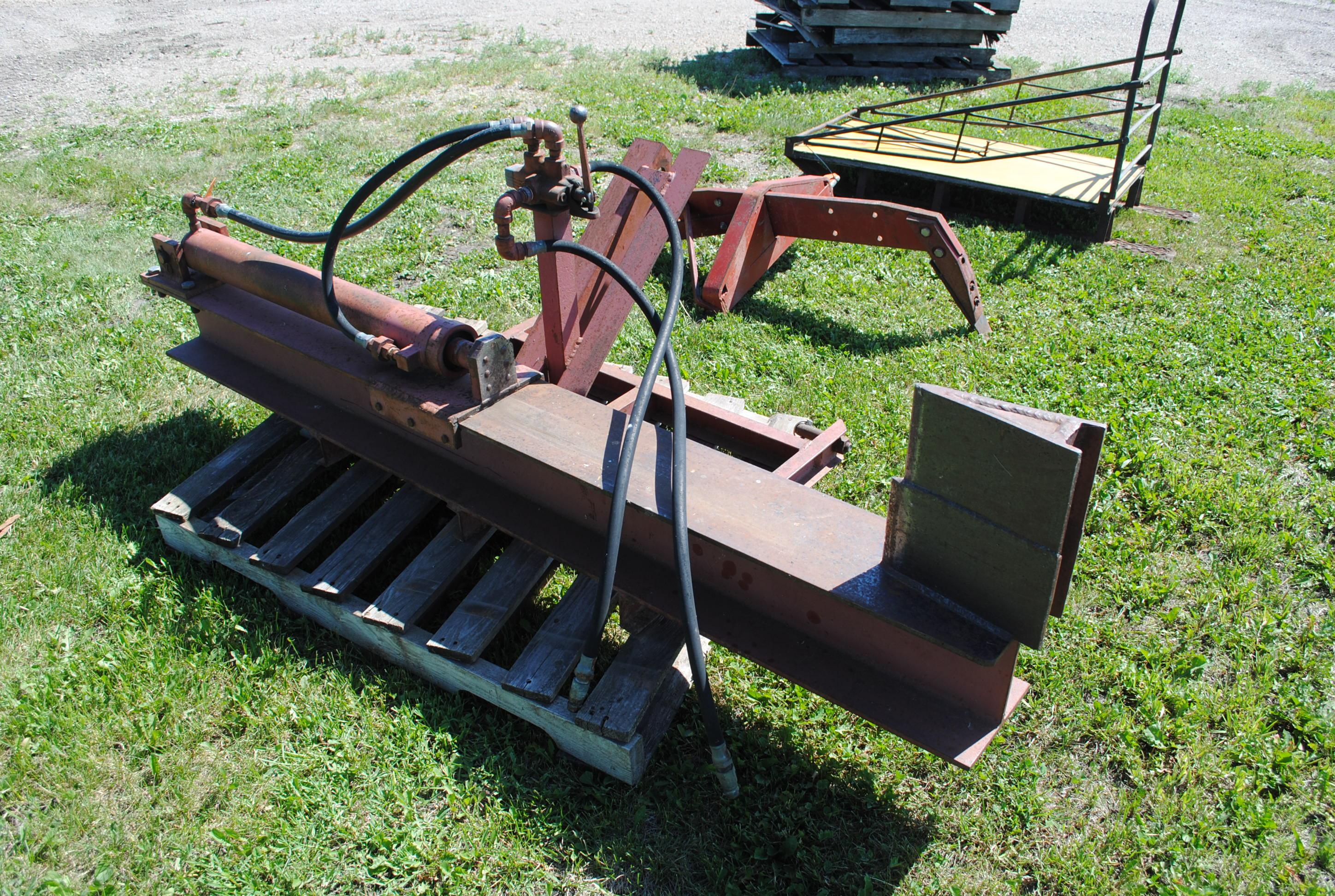 3-Point Hydraulic Wood Splitter, 3' Ram, works