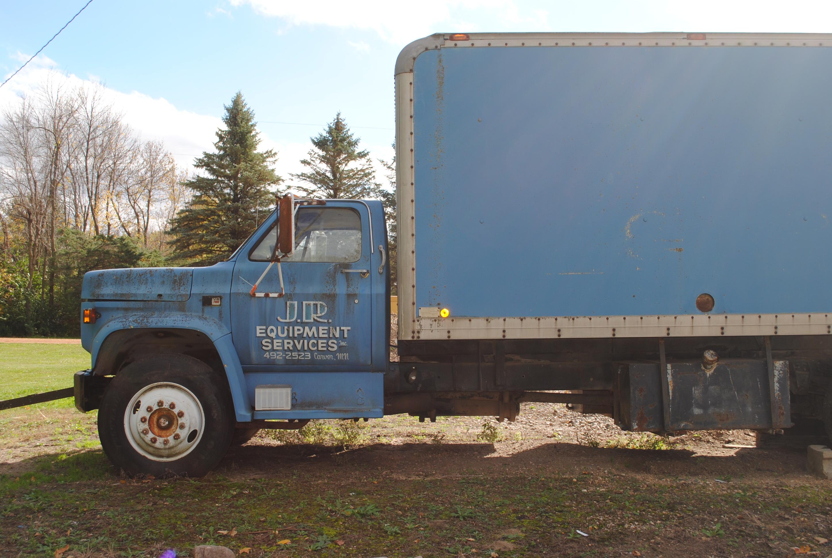 1983? GMC 7000 Box Truck with V8 gas motor, used for storage. Recently had running. Needs tune up an