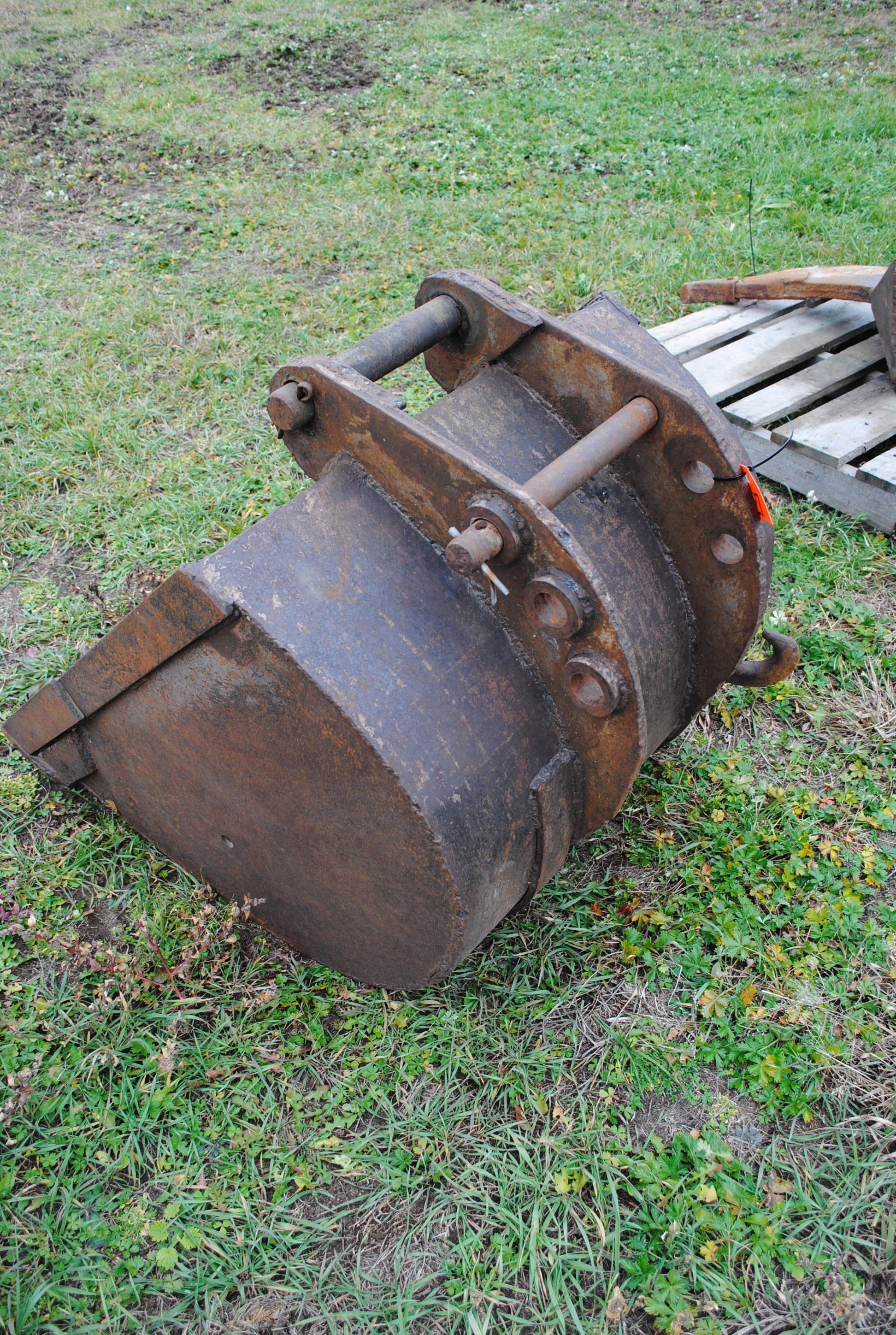 Homemade 28.5" Backhoe Bucket, fit John Deere 310A