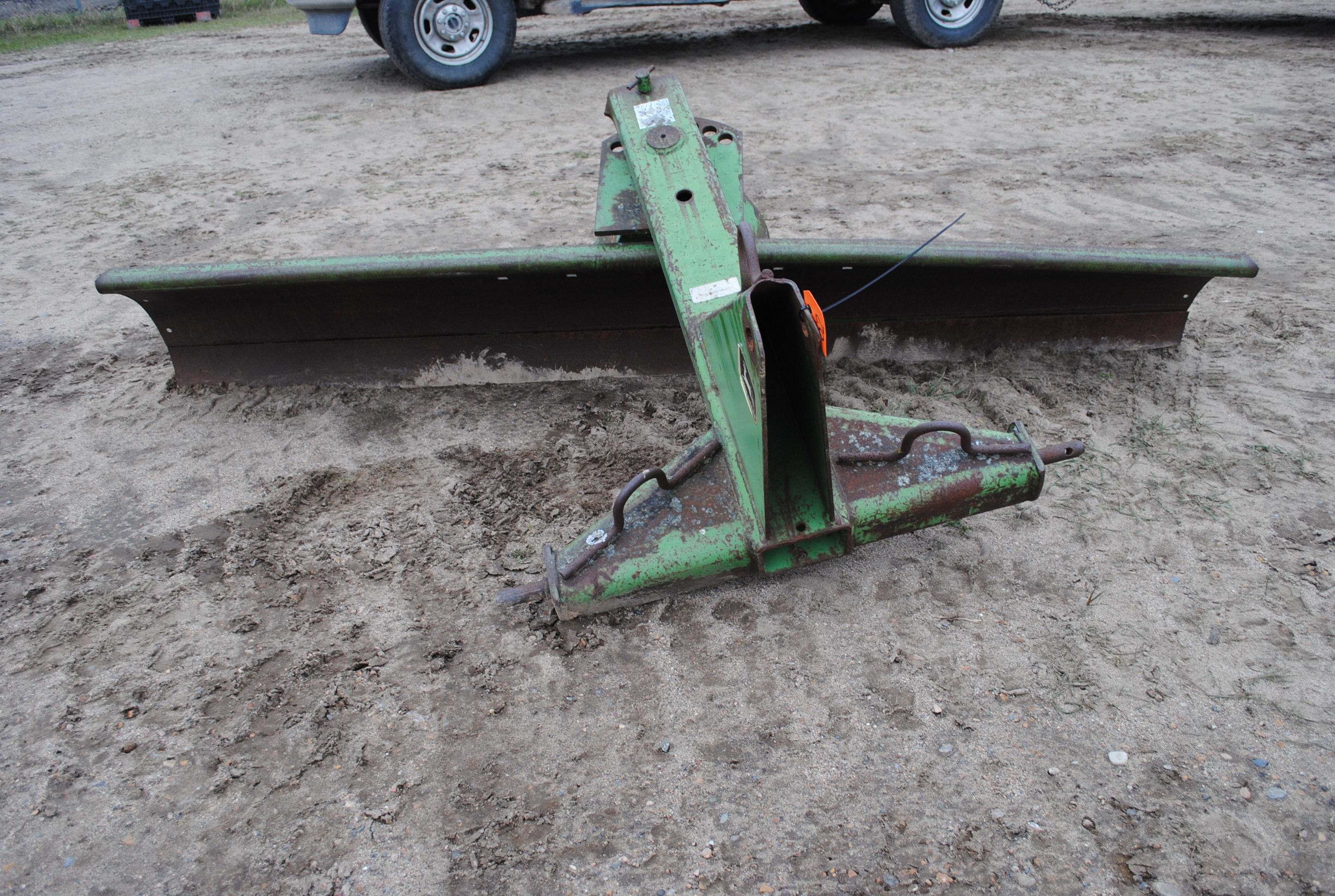 John Deere 8' 3-point #65 Blade