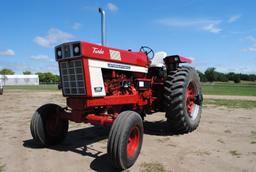 1974 Farmall 1466 Turbo, wide front, fenders, about 50 hours ago the clutch, TA & both Hydraulic pum