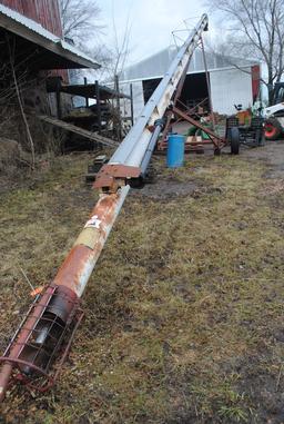 Pto Auger on transport approx. 55' +/- by 8" (Feterl?)