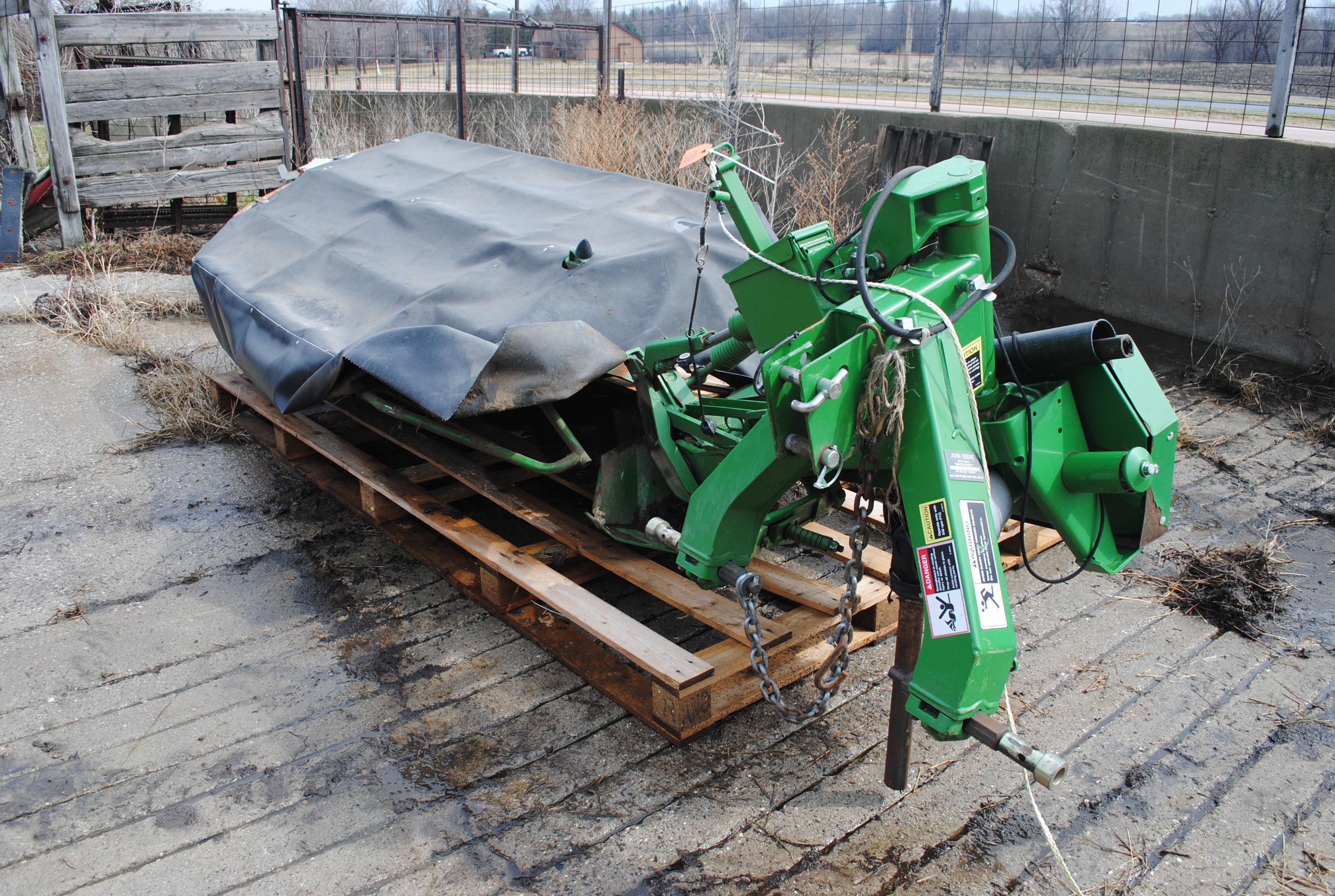 John Deere 275 Disc Mower, 9', 540 pto