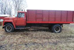 1975 International Loadstar 1600, 4 + 2-speed transmission, 16' wood sided grain box with hoist, gra