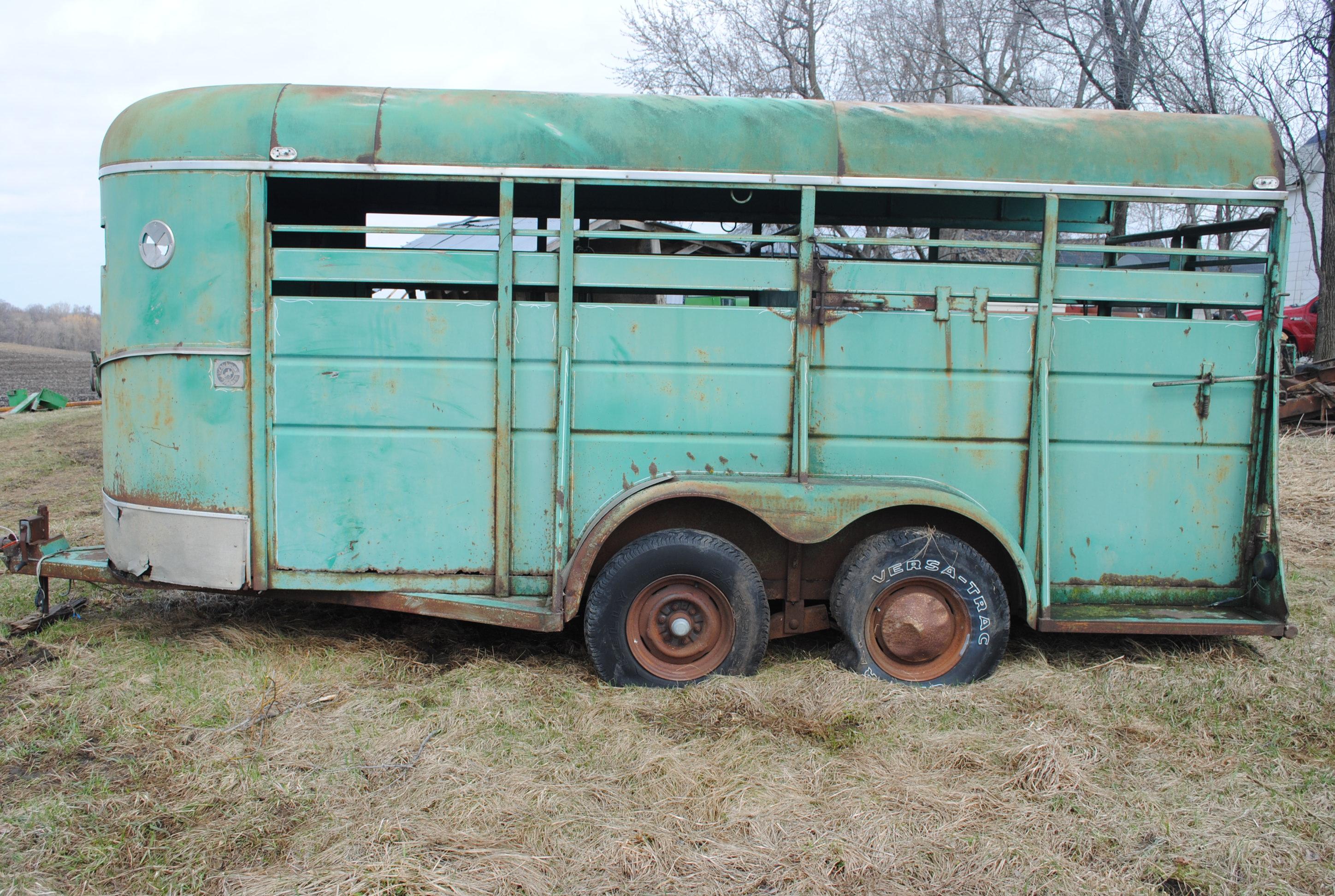 16' Chickasaw Livestock Trailer, needs tires! (TITLED, sales tax & license fees will apply)