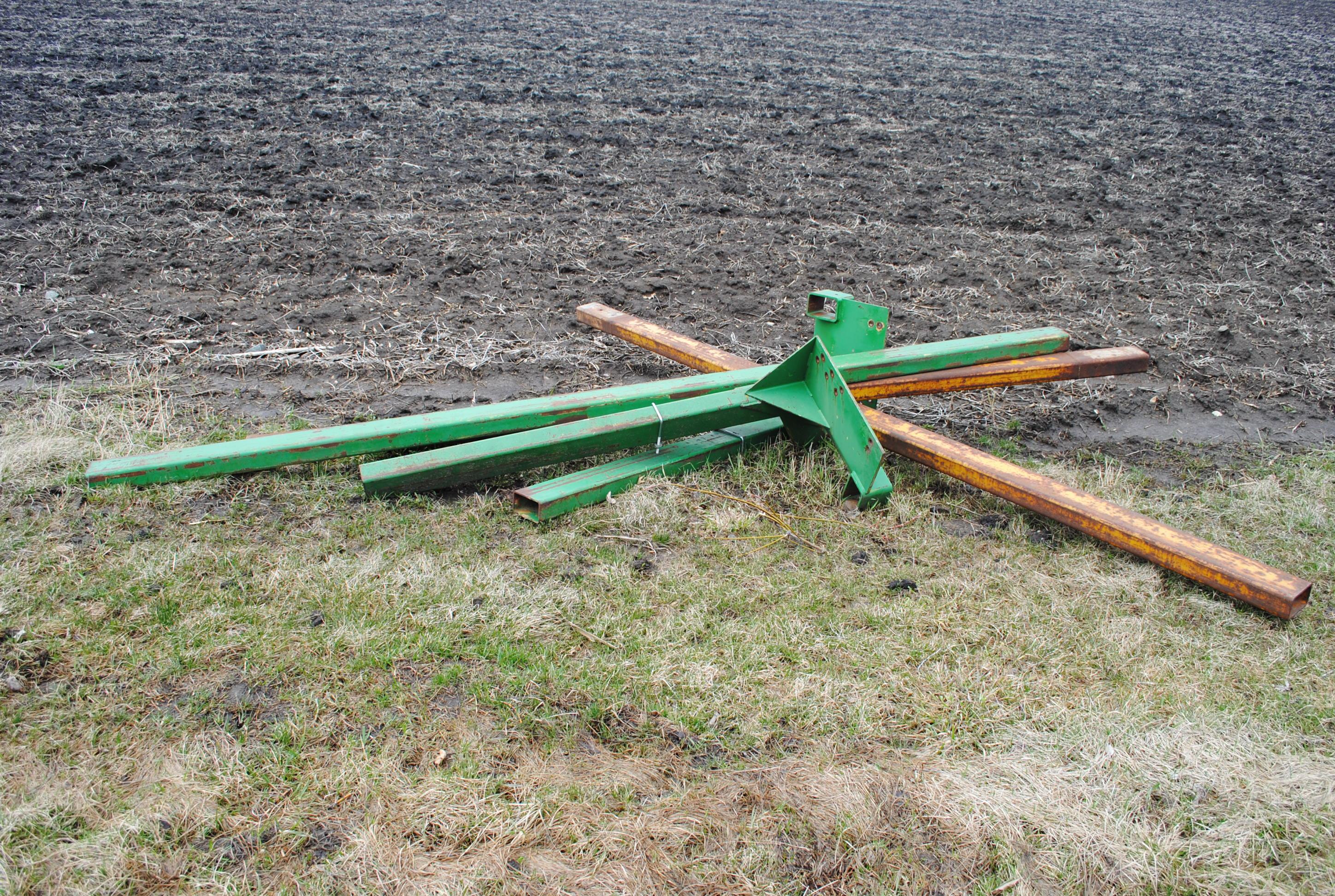 Ag-Chem Saddle Tanks, 250-gallon tanks