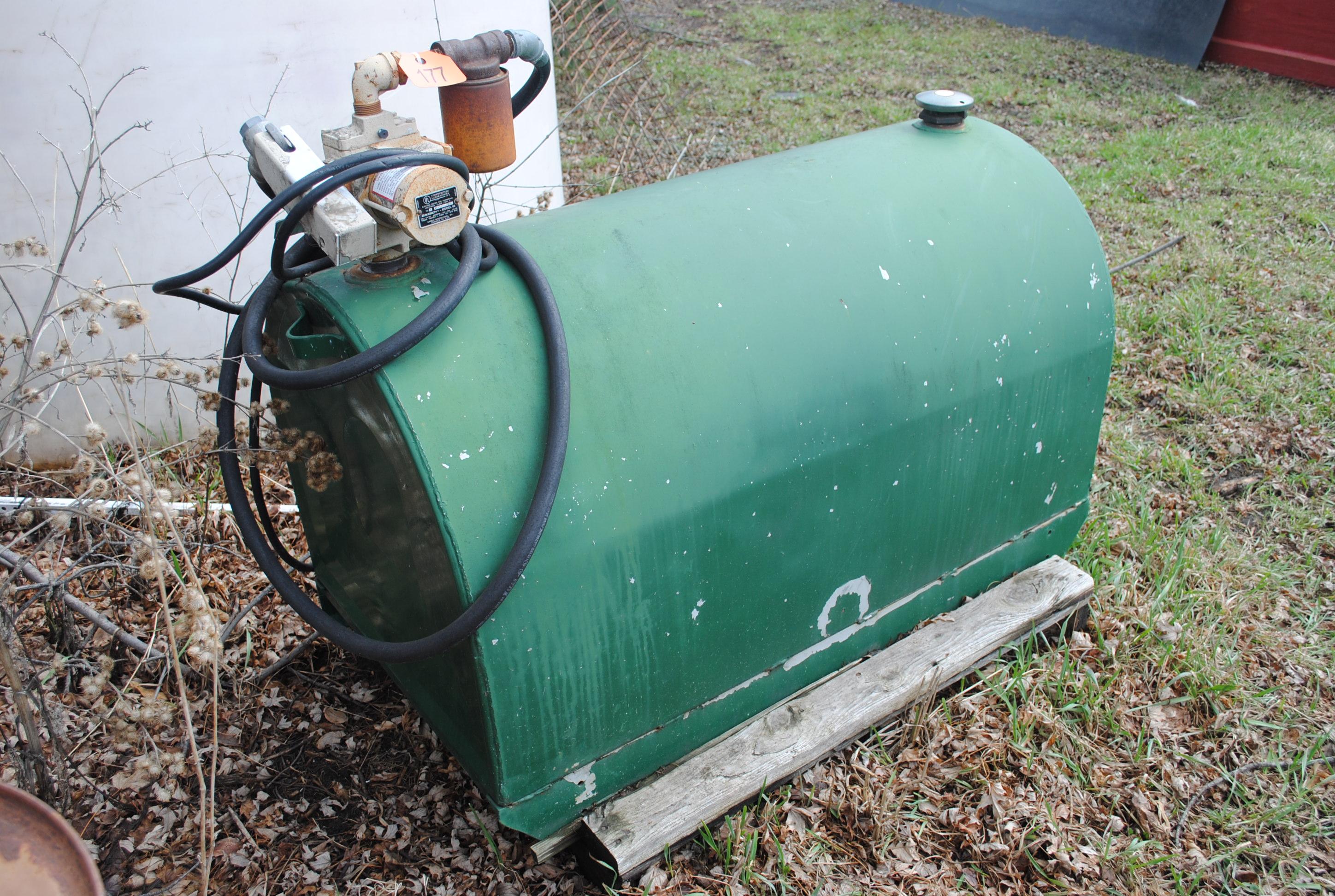 200+/- gallon Pick-up box transfer tank, used for diesel, with Gas Boy 12-volt pump