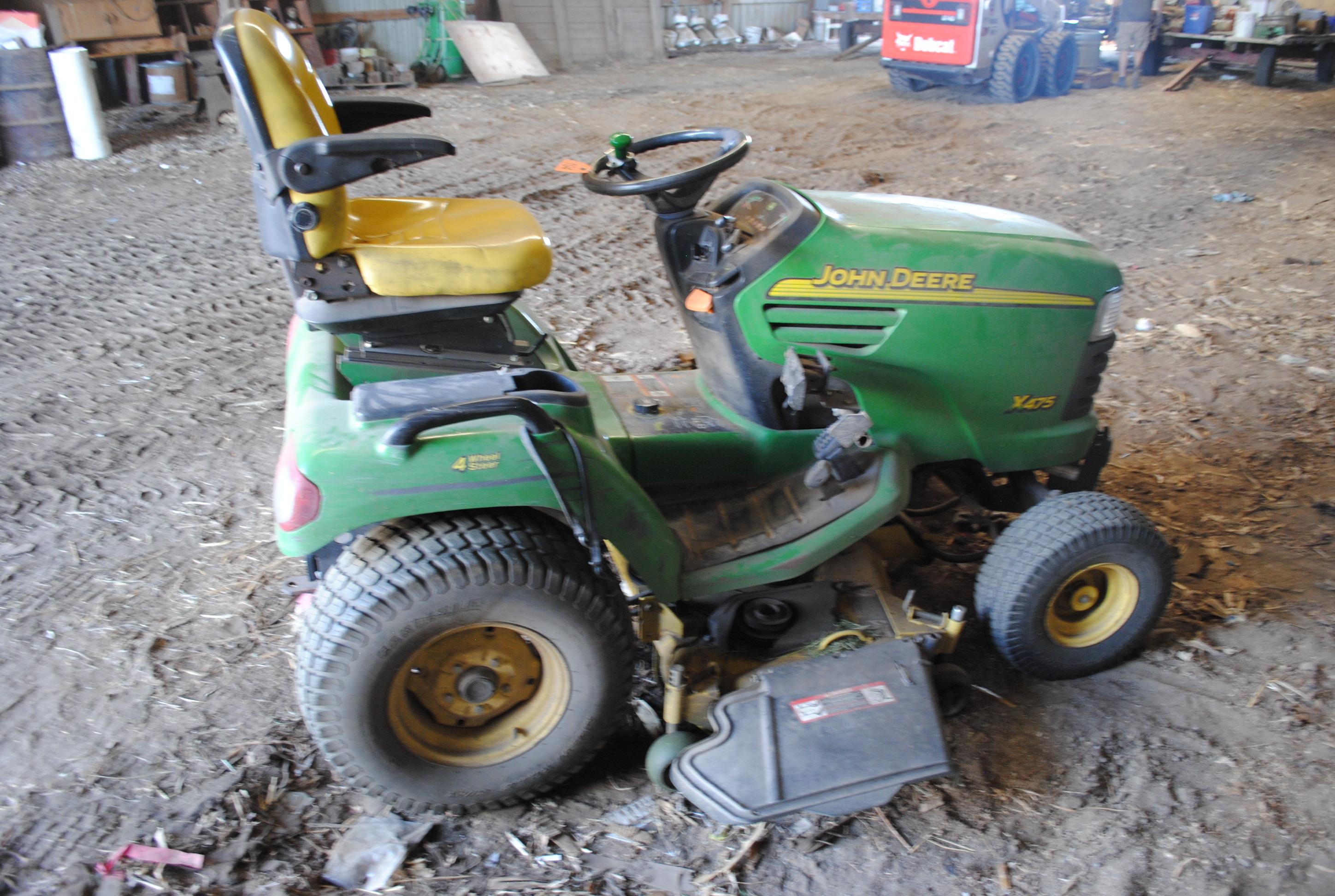 John Deere X475 Riding Lawn Mower, 4-wheel steer, 48" deck