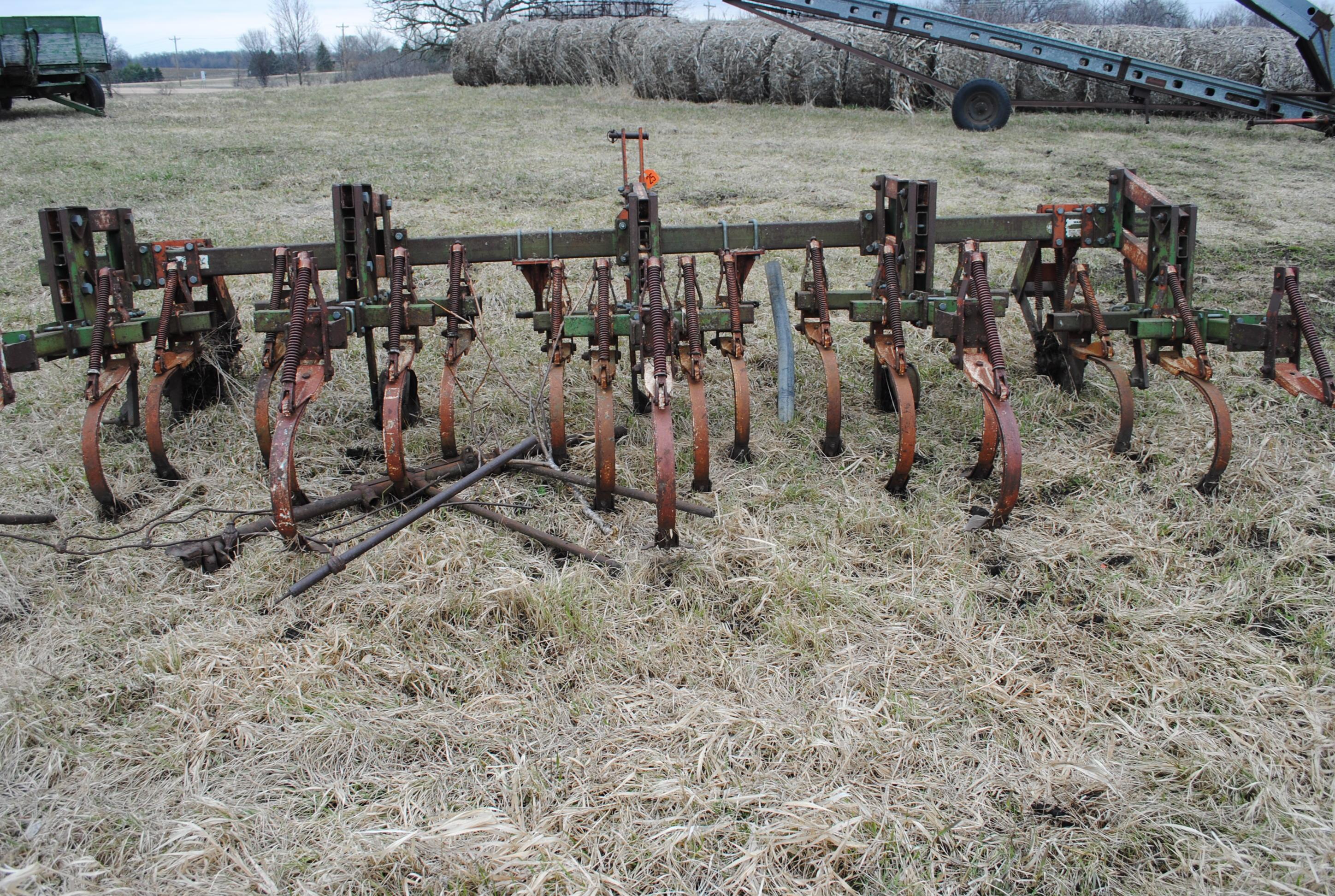 Glencoe 3-Point Field Cultivator with 3-bar harrow, 18' with hydraulic wing fold