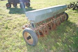 8' Case grain drill with grass seeder