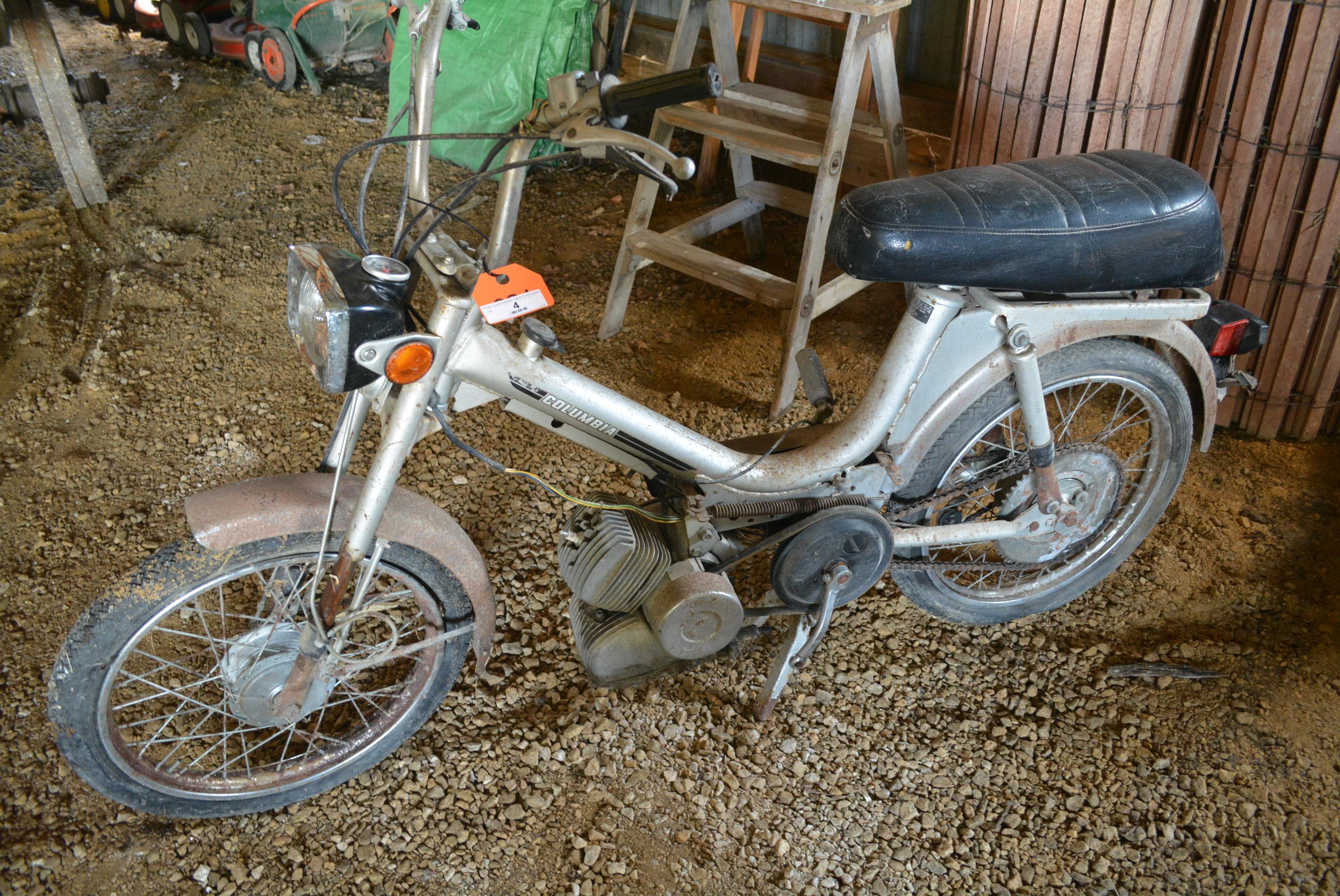 Columbia motorized mini bike/scooter, shows 0407 miles, has not been ran recently, might need carb w