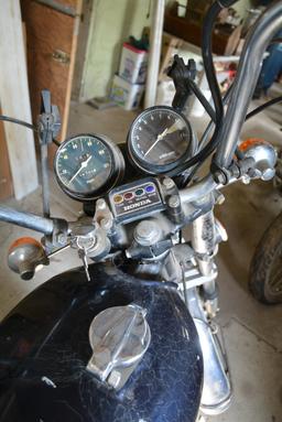 1973 Honda CB500 Motorcycle, 2-seater with metal back rest for passenger, lights, shows 15,700 miles