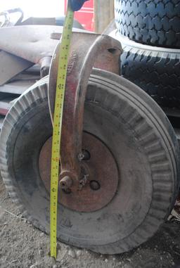 Tricycle Front End, 30" high, poor tire