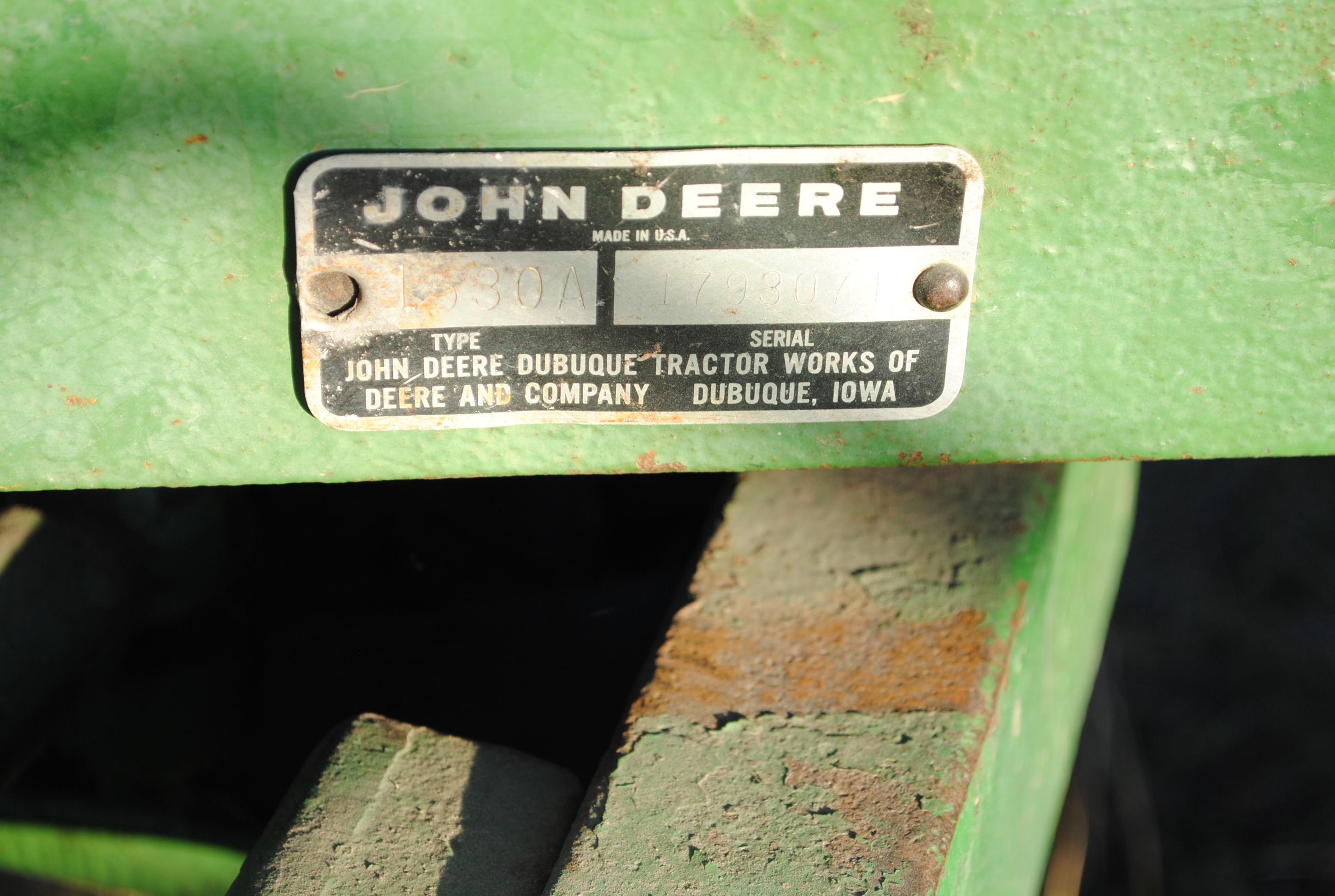 John Deere 1530 diesel tractor with John Deere 145 loader that has 7' bucket, wide front, 2 hydrauli