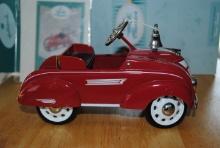 Pair of Hallmark Kiddie Car Classics die cast including 1941 Steelcraft by Murray Fire Truck and Boa