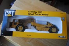 Ertl 1:50 scale die cast "Caterpillar 631E Wheel Tractor Scraper" in box