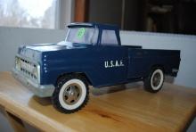 1960's? Tonka "U.S.A.F. Truck", missing tailgate, no box