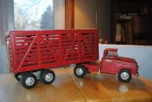 Tonka "Truck with Livestock Trailer, 2-pieces, no box