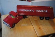 Metal Tonka "Truck" with Plastic "Tonka Trailer", 2-pieces, no box