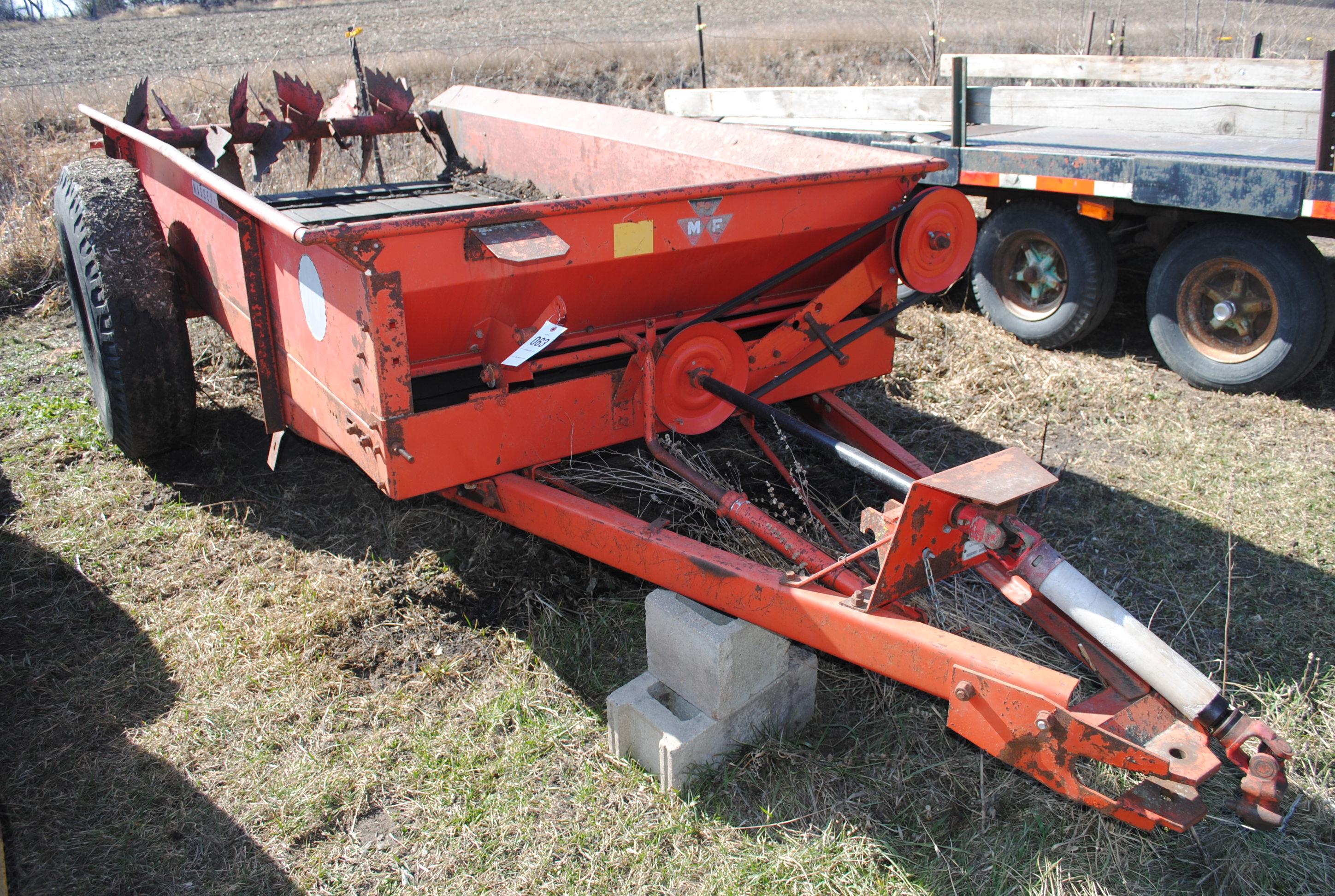 Massey Ferguson 110 Manure Spreader, single axle, single beater, pto, was used last fall