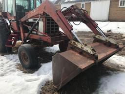 IH 1086 w/ Westendorf Wl-40 QuickTach Loader