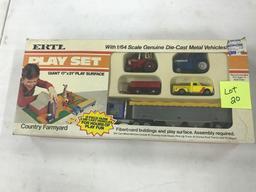 Ertl "Country Farmyard" Play Set NIB