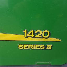 2011 JOHN DEERE 1420 COMMERCIAL FRONT MOUNT W/72" DECK